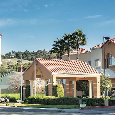 La Quinta By Wyndham Fairfield - Napa Valley מראה חיצוני תמונה