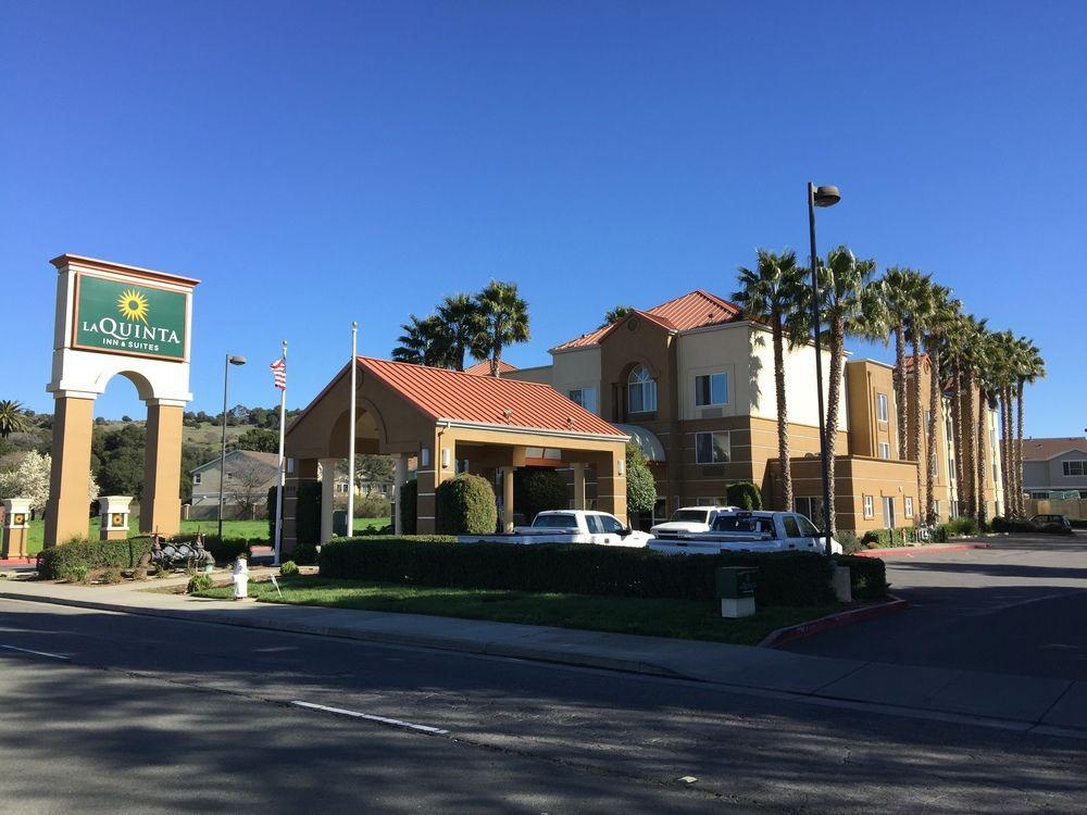 La Quinta By Wyndham Fairfield - Napa Valley מראה חיצוני תמונה
